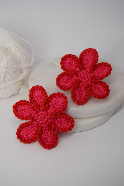 brincos bloom morango